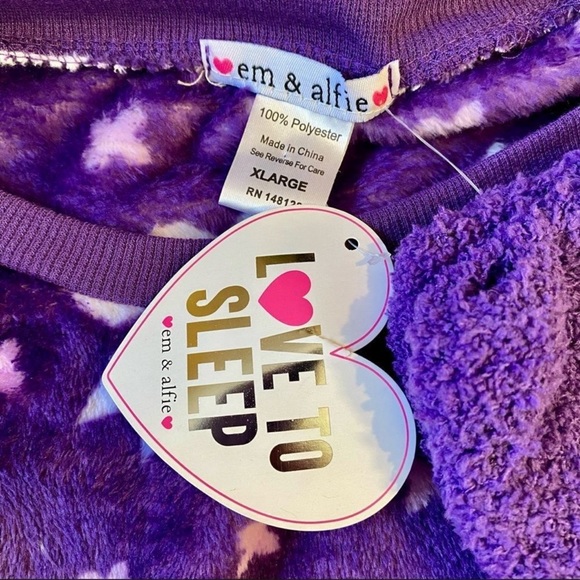 EM & ALFIE PLUSH PAJAMA SET W/MATCHING SOCKS XL PURPLE NWT - Picture 3 of 5